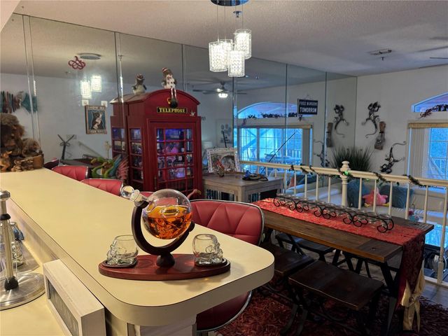 2111 VISTA DEL SOL CIRCLE 403, Lutz, FL 33558