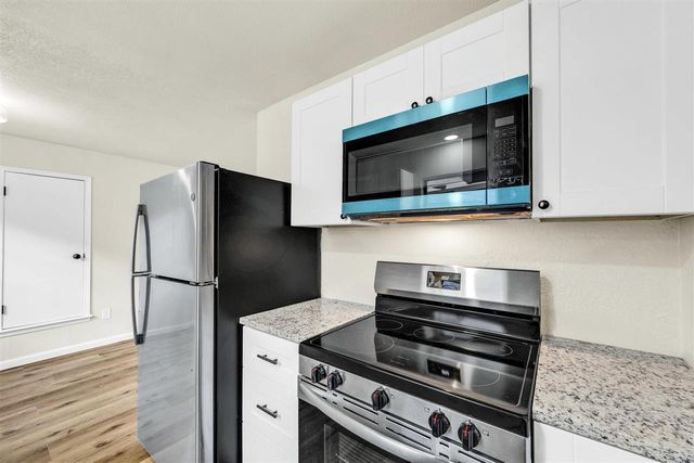 1205 SW Oklahoma Ave, Lawton, OK 73501