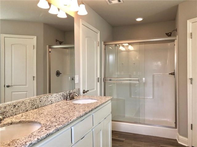 911 Buck Drive, Pea Ridge, AR 72751