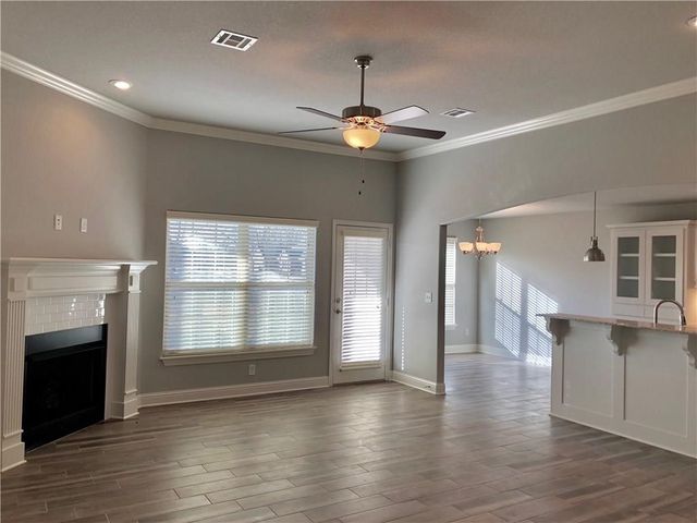 911 Buck Drive, Pea Ridge, AR 72751