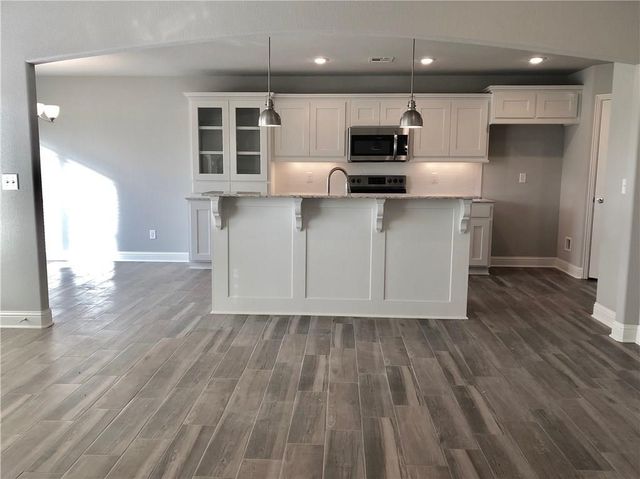 911 Buck Drive, Pea Ridge, AR 72751
