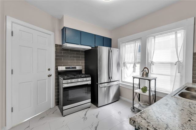 109 Poultney Avenue, Buffalo, NY 14215