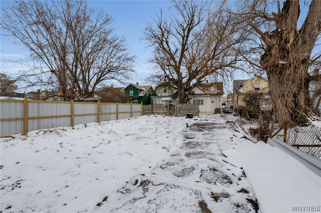 109 Poultney Avenue, Buffalo, NY 14215