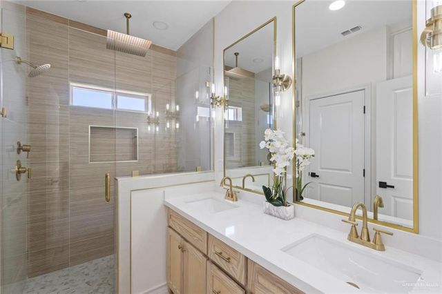 1408 W Dawes Avenue, Alton, TX 78573