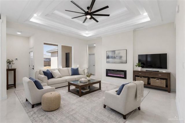 1408 W Dawes Avenue, Alton, TX 78573