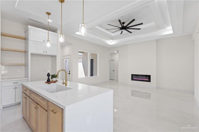 1408 W Dawes Avenue, Alton, TX 78573