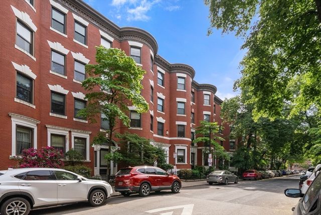 96 Gainsborough St 6W, Boston, MA 02115