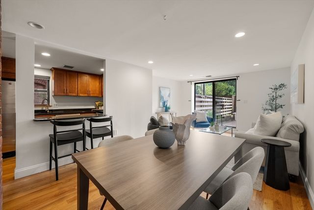 96 Gainsborough St 6W, Boston, MA 02115
