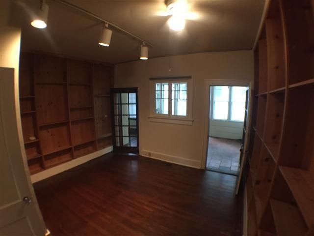 2813 Salado ST, Austin, TX 78705