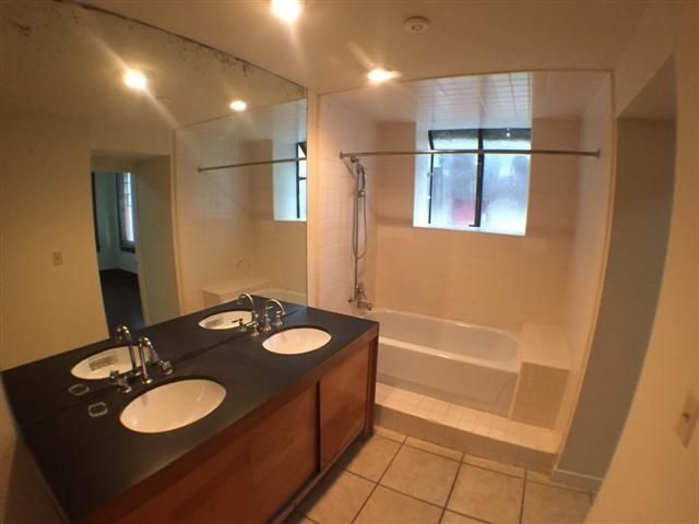 2813 Salado ST, Austin, TX 78705