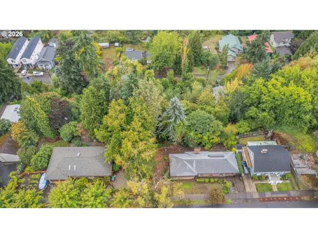 4314 Se CRYSTAL SPRINGS Blvd Se, Portland, OR 97206