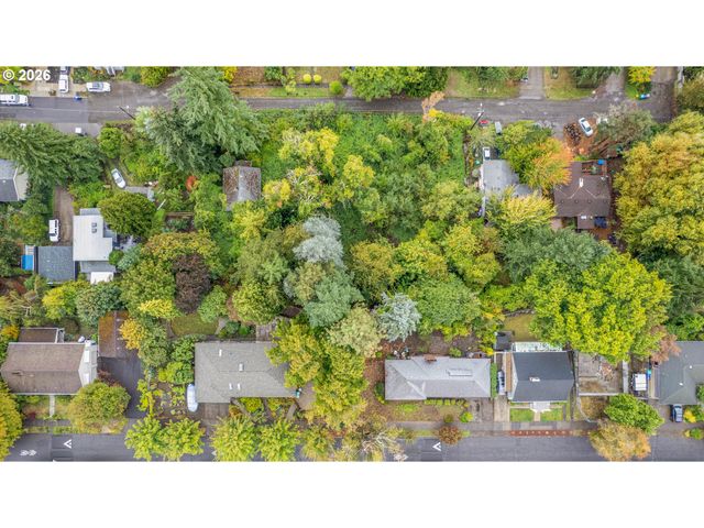 4314 Se CRYSTAL SPRINGS Blvd Se, Portland, OR 97206