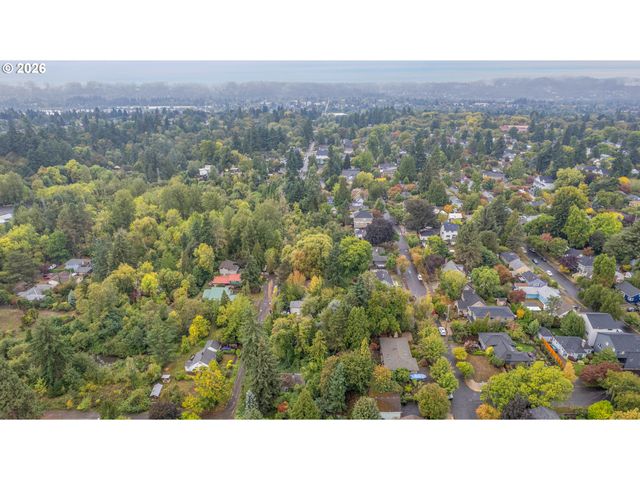 4314 Se CRYSTAL SPRINGS Blvd Se, Portland, OR 97206