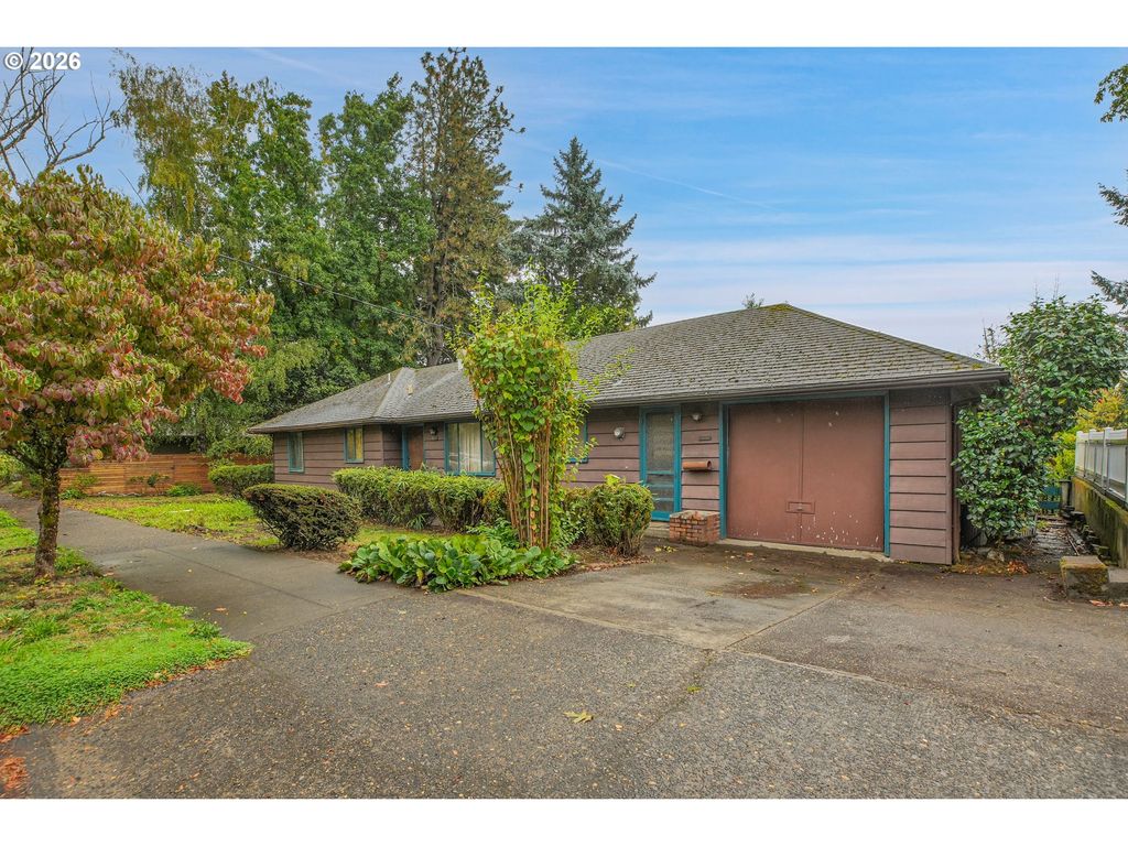 4314 Se CRYSTAL SPRINGS Blvd Se, Portland, OR 97206