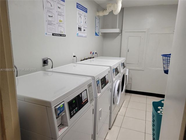 251 174th St 1208, Sunny Isles Beach, FL 33160