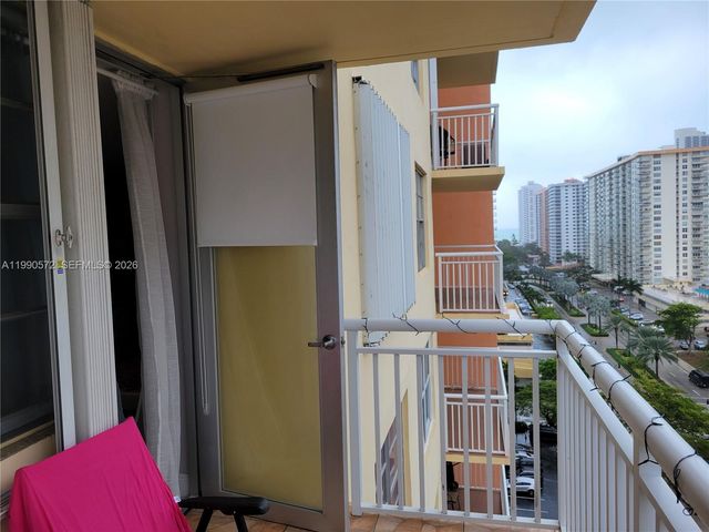 251 174th St 1208, Sunny Isles Beach, FL 33160