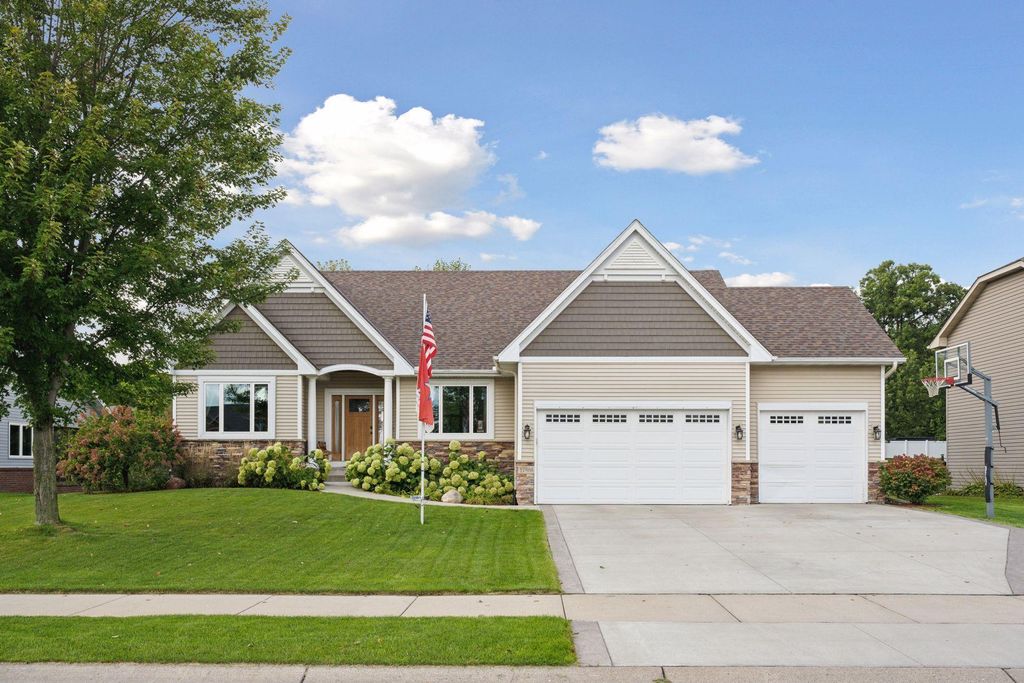 17966 Nixon Court NW, Elk River, MN 55330