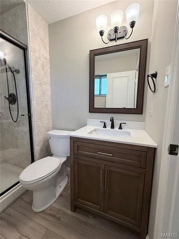 6026 Gettysburg Estates Drive, St Louis, MO 63129