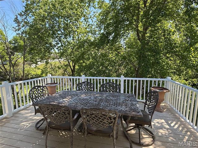 6026 Gettysburg Estates Drive, St Louis, MO 63129