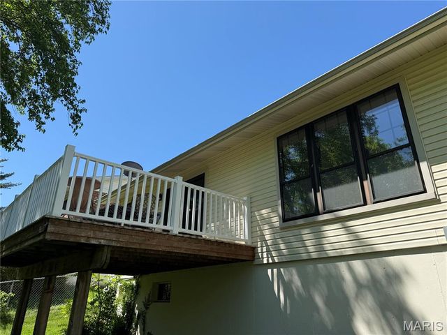 6026 Gettysburg Estates Drive, St Louis, MO 63129