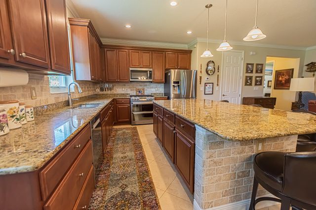 9612 SW Gum Tree Court, Port St. Lucie, Port St Lucie, FL 34987