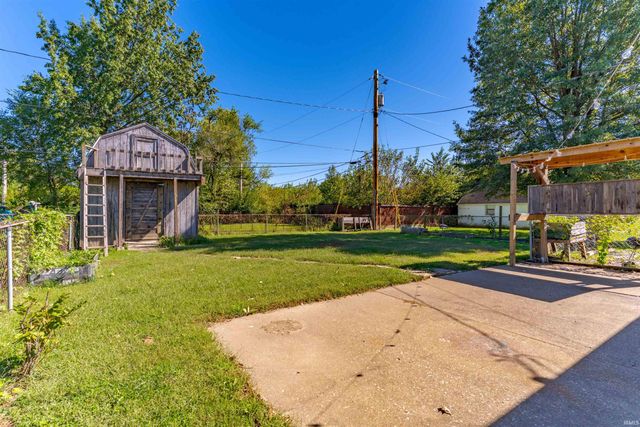 412 Lewis Avenue, Evansville, IN 47714