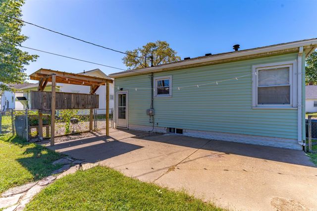 412 Lewis Avenue, Evansville, IN 47714