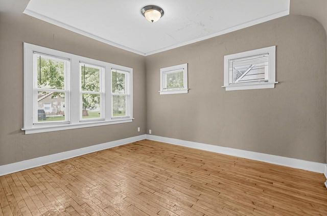 4950 N 19th PLACE, Milwaukee, WI 53209