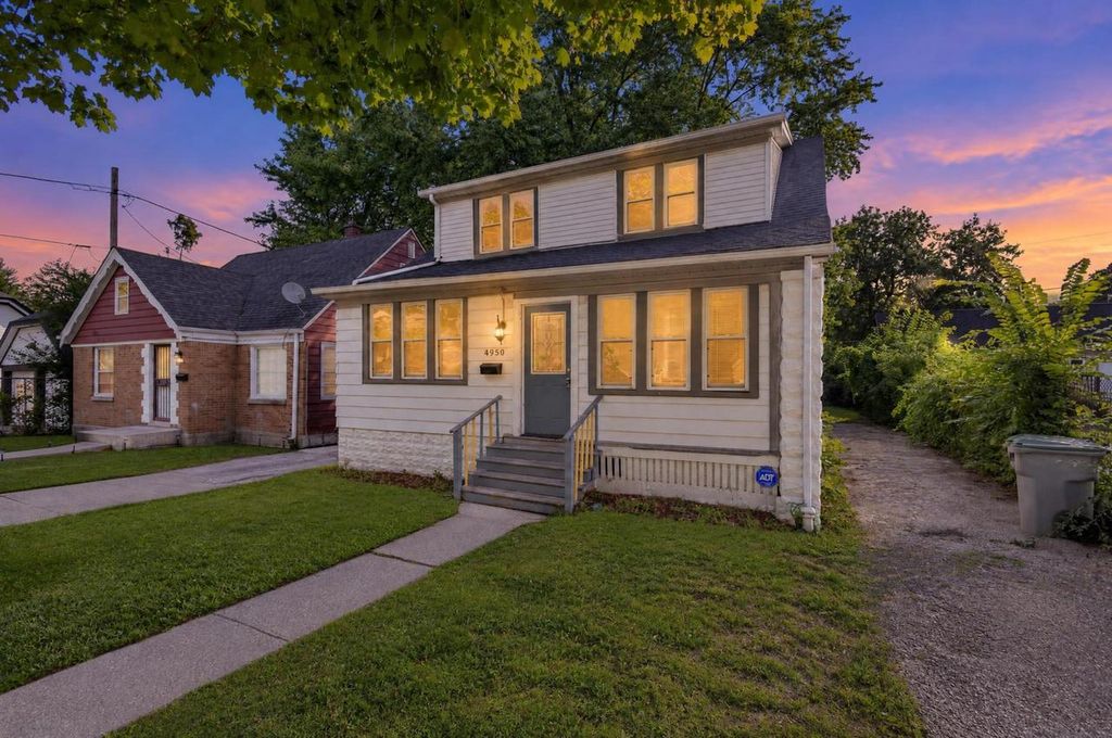 4950 N 19th PLACE, Milwaukee, WI 53209