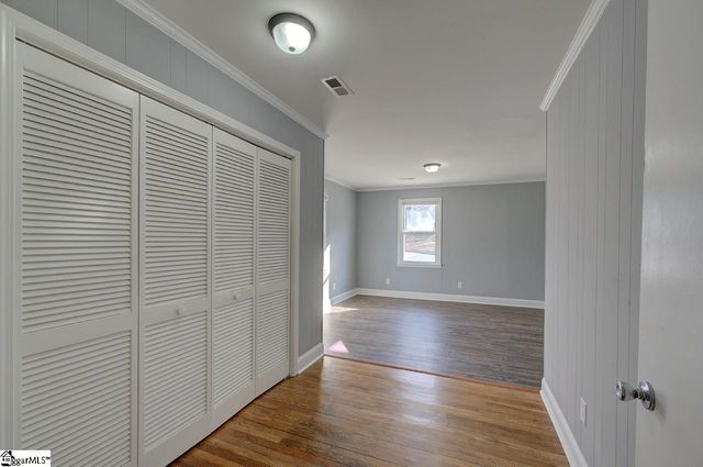 315 Ivydale Drive, Greenville, SC 29609