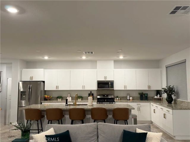 30832 Singletree Drive, Homeland, CA 92548