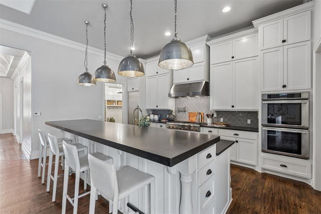 16738 Little Leaf Court, Edmond, OK 73012