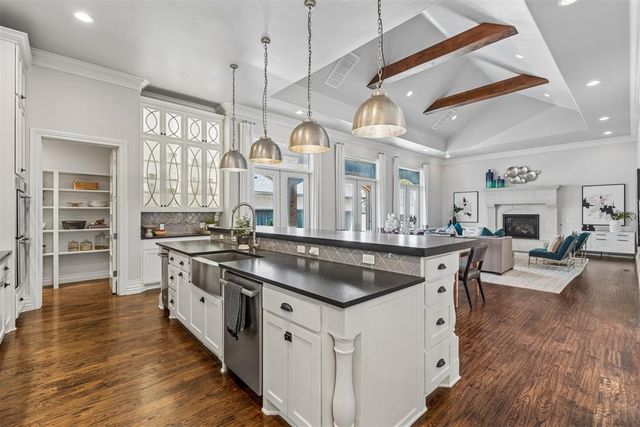 16738 Little Leaf Court, Edmond, OK 73012
