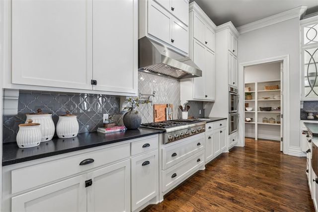 16738 Little Leaf Court, Edmond, OK 73012