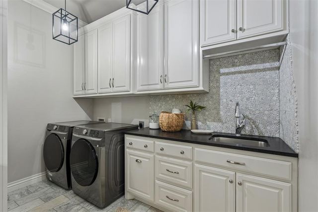16738 Little Leaf Court, Edmond, OK 73012