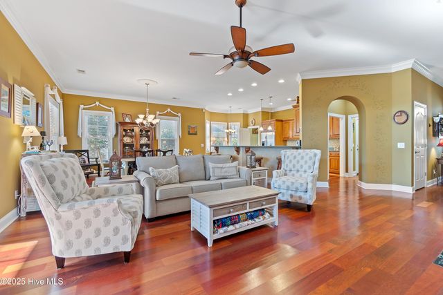 216 Baroney Place Drive, Sunset Beach, NC 28468