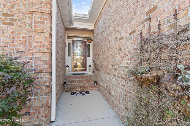 216 Baroney Place Drive, Sunset Beach, NC 28468