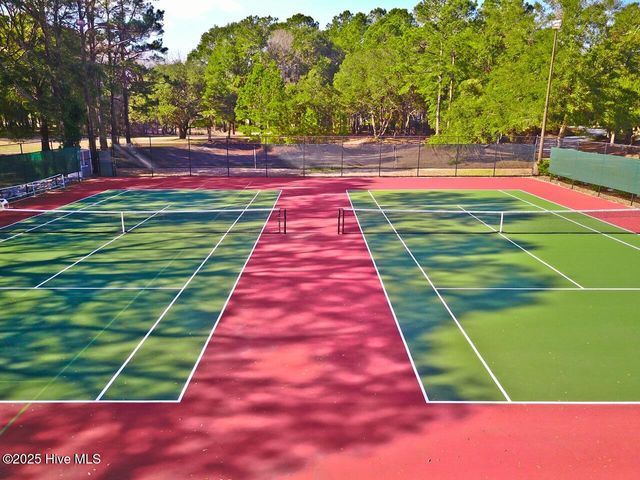 216 Baroney Place Drive, Sunset Beach, NC 28468