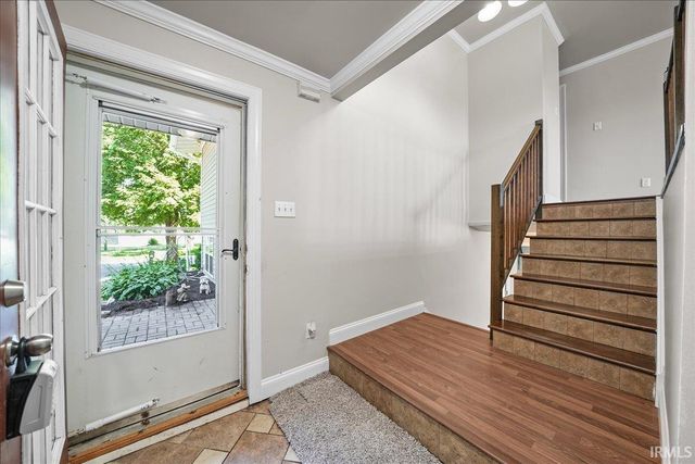 534 Robyn Road, Valparaiso, IN 46385