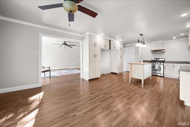 534 Robyn Road, Valparaiso, IN 46385
