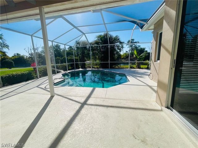 2271 Eaton Lake CT, Lehigh Acres, FL 33973
