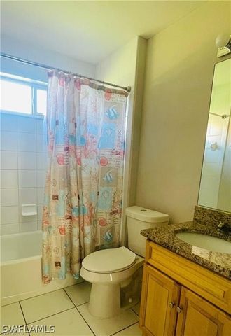 2271 Eaton Lake CT, Lehigh Acres, FL 33973