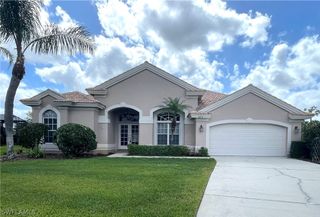 2271 Eaton Lake CT, Lehigh Acres, FL 33973