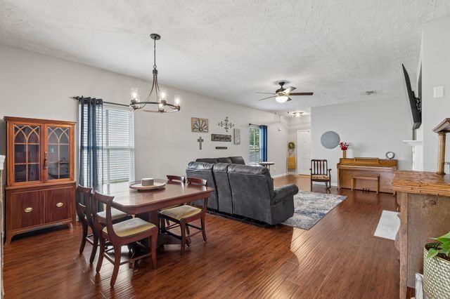 71 Owl Dr, Lebanon, TN 37087