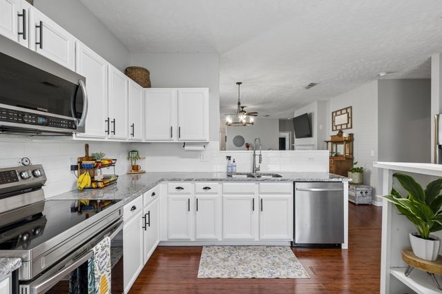 71 Owl Dr, Lebanon, TN 37087