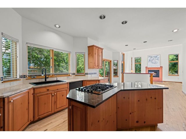 1001 Utica Cir, Boulder, CO 80304