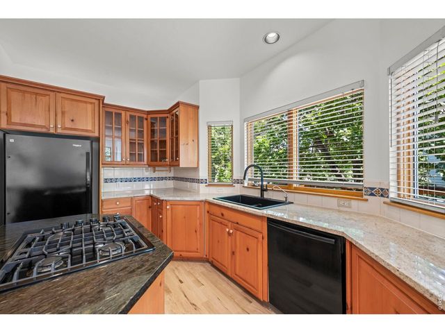 1001 Utica Cir, Boulder, CO 80304