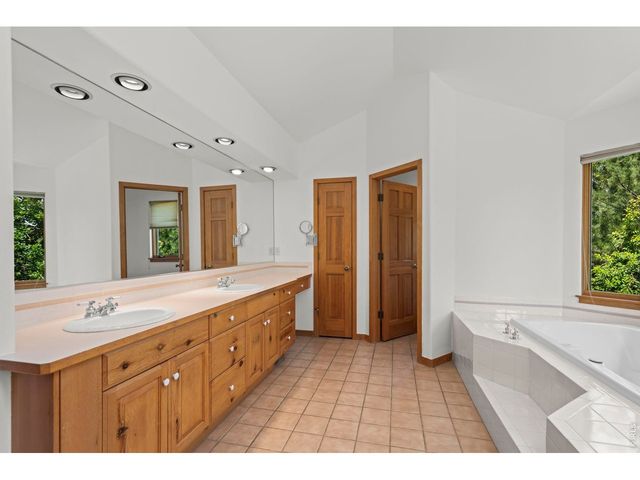 1001 Utica Cir, Boulder, CO 80304
