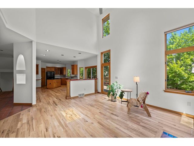 1001 Utica Cir, Boulder, CO 80304