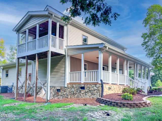 422 Old Halifax Road, Louisburg, NC 27549